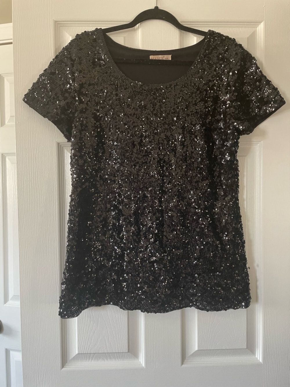 Black Sequin Short Sleeve Women's Top by Vanzetti